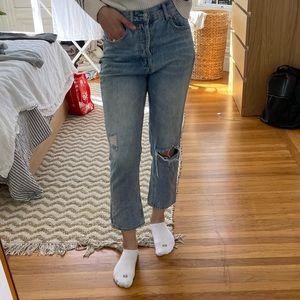Del Ra light wash boyfriend Jean
